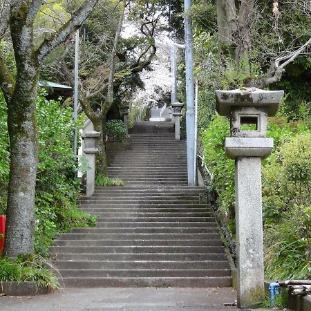 Ryokan Izuna Hotell Atami  Eksteriør bilde