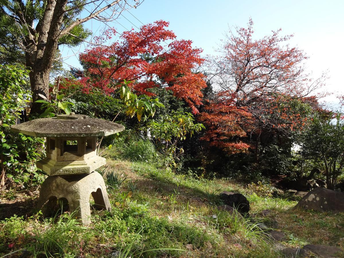 Ryokan Izuna Hotell Atami  Eksteriør bilde