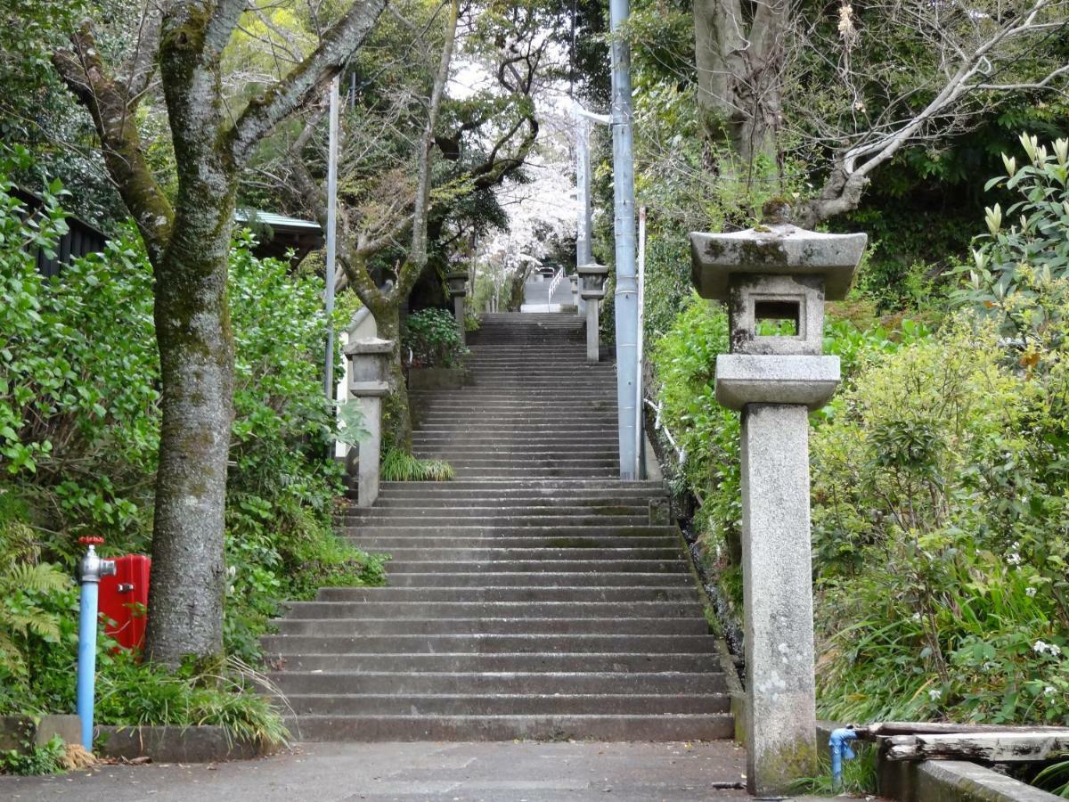 Ryokan Izuna Hotell Atami  Eksteriør bilde